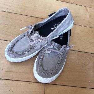 new sperry casual sneaker shoe